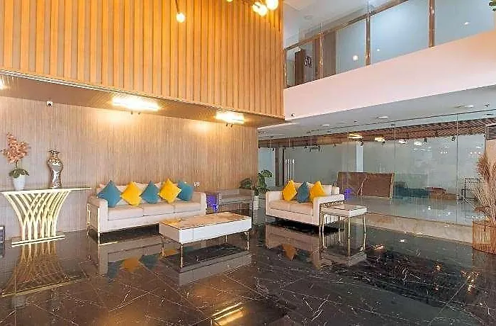 Maine Residences Tramo Near Naia Terminal *