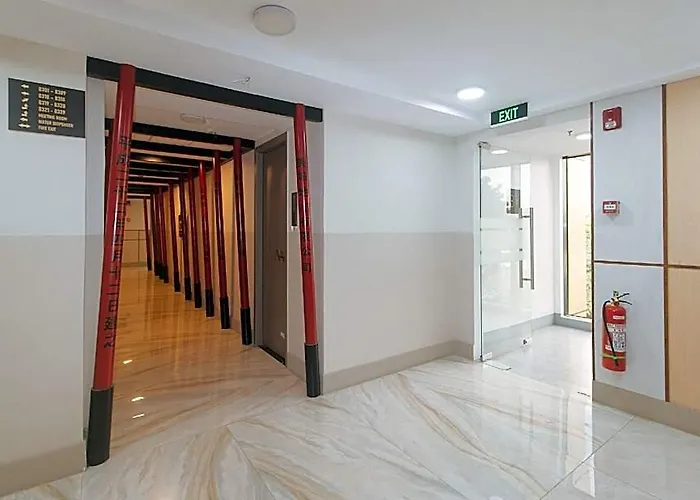 Maine Residences Tramo Near Naia Terminal *