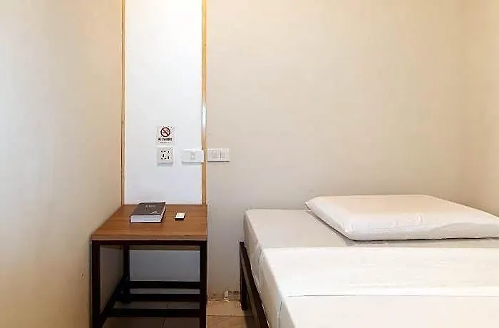 Maine Residences Tramo Near Naia Terminal Hotel Manila