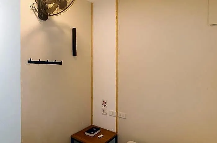 Maine Residences Tramo Near Naia Terminal